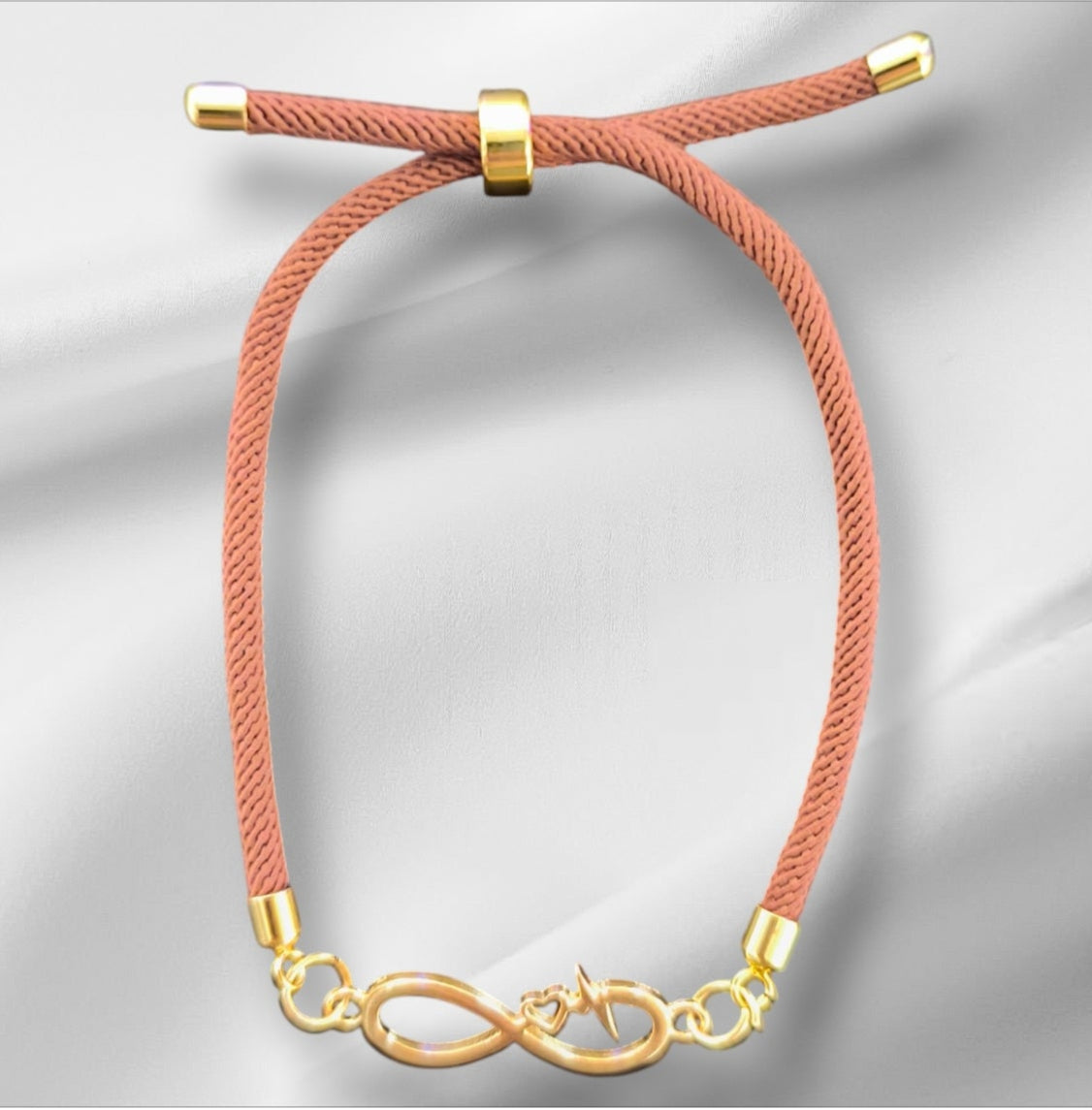 Bracelet en nylon fait main avec breloque infini