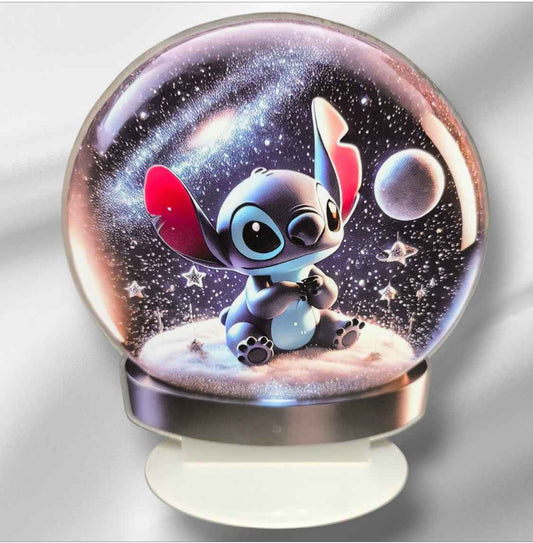 2D Acryl Stitch Ornament – Flat Design