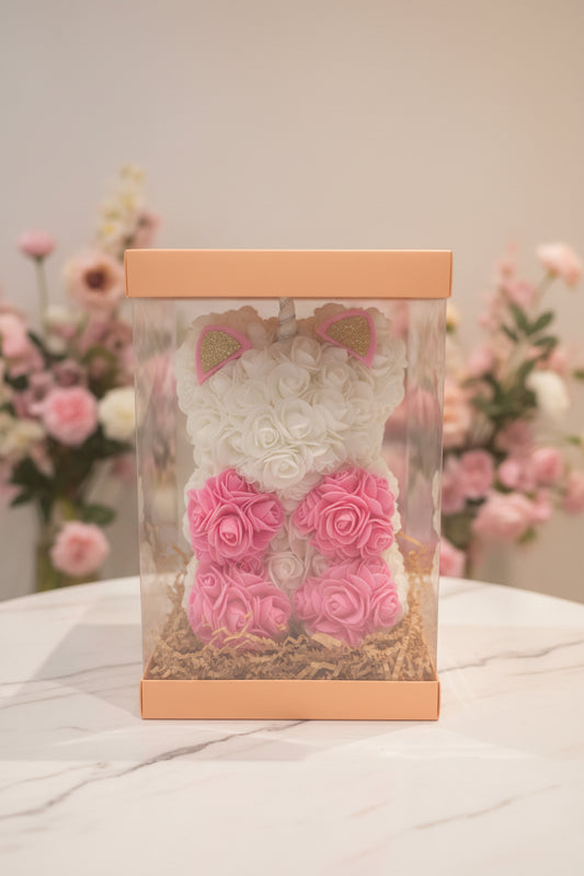 Handgemaakte unicorn bloemenbeer 25 cm – betoverend cadeau dat nooit verwelkt