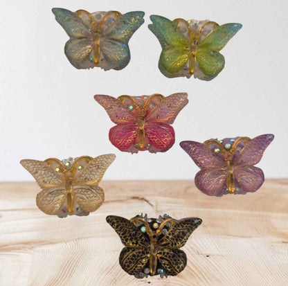 Acryl Luxe Vlinderkraal – Sprankelende Kristallen (2,5 x 3,5 cm)