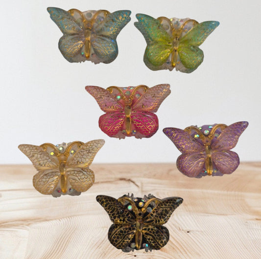 Acryl Luxe Vlinderkraal – Sprankelende Kristallen (2,5 x 3,5 cm)