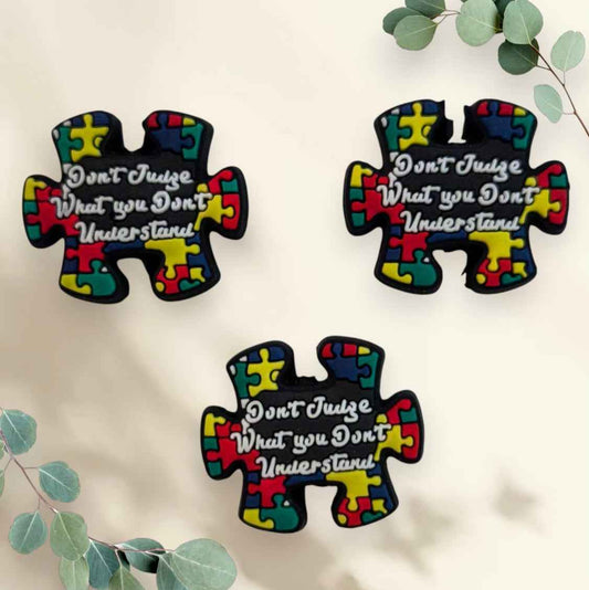 Siliconen Focal Kraal – Puzzelstukje “Don’t Judge What You Don’t Understand” | Per Stuk