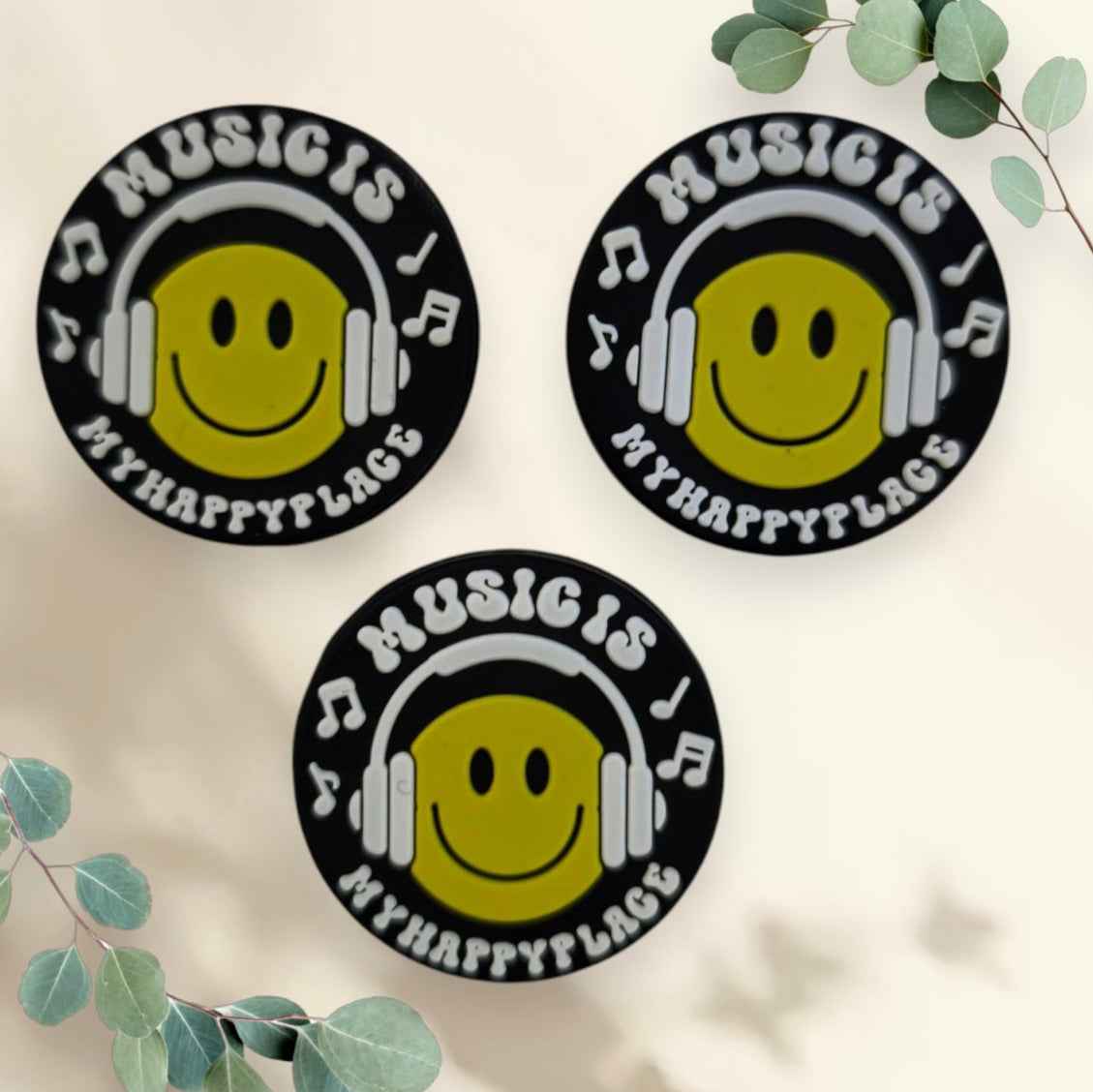 Siliconen focal kraal - "Music is my happy place" (3 cm) per stuk