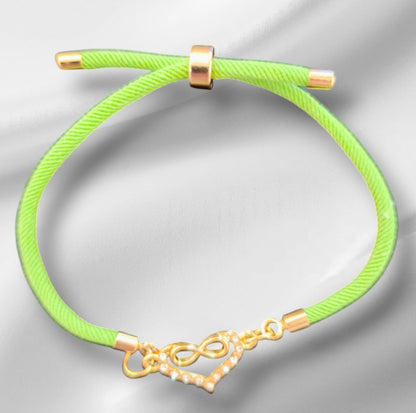 Bracelet en nylon avec cœur et signe infini – Réglable, fait main