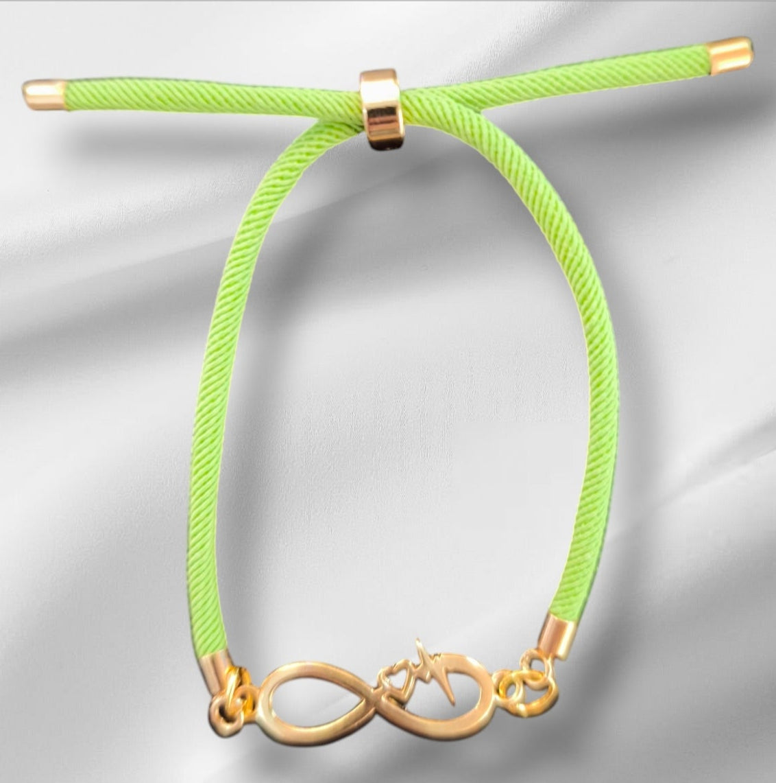 Bracelet en nylon fait main avec breloque infini