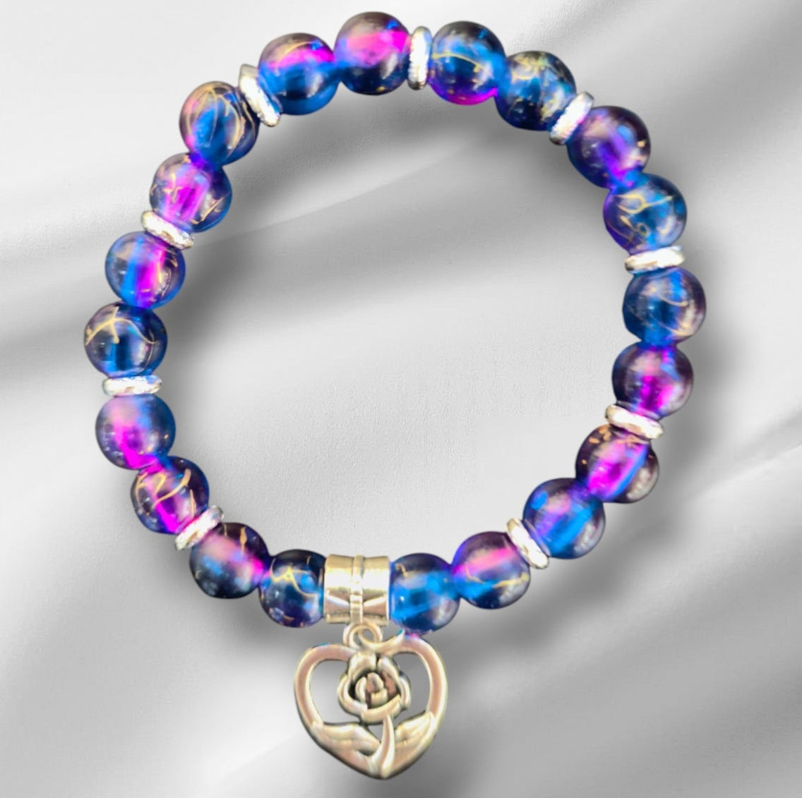 Bracelet fait main avec breloque