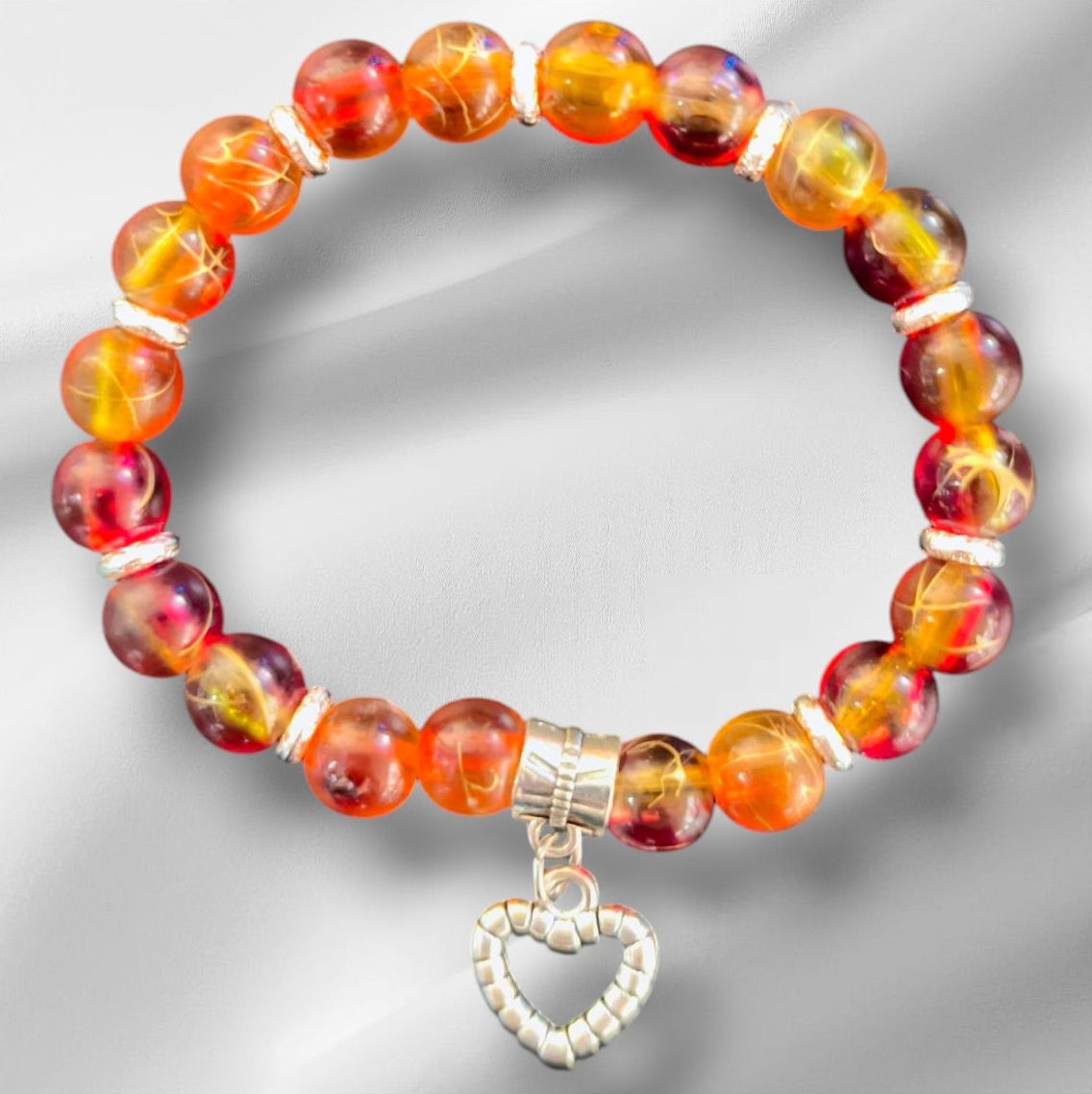 Bracelet fait main avec breloque