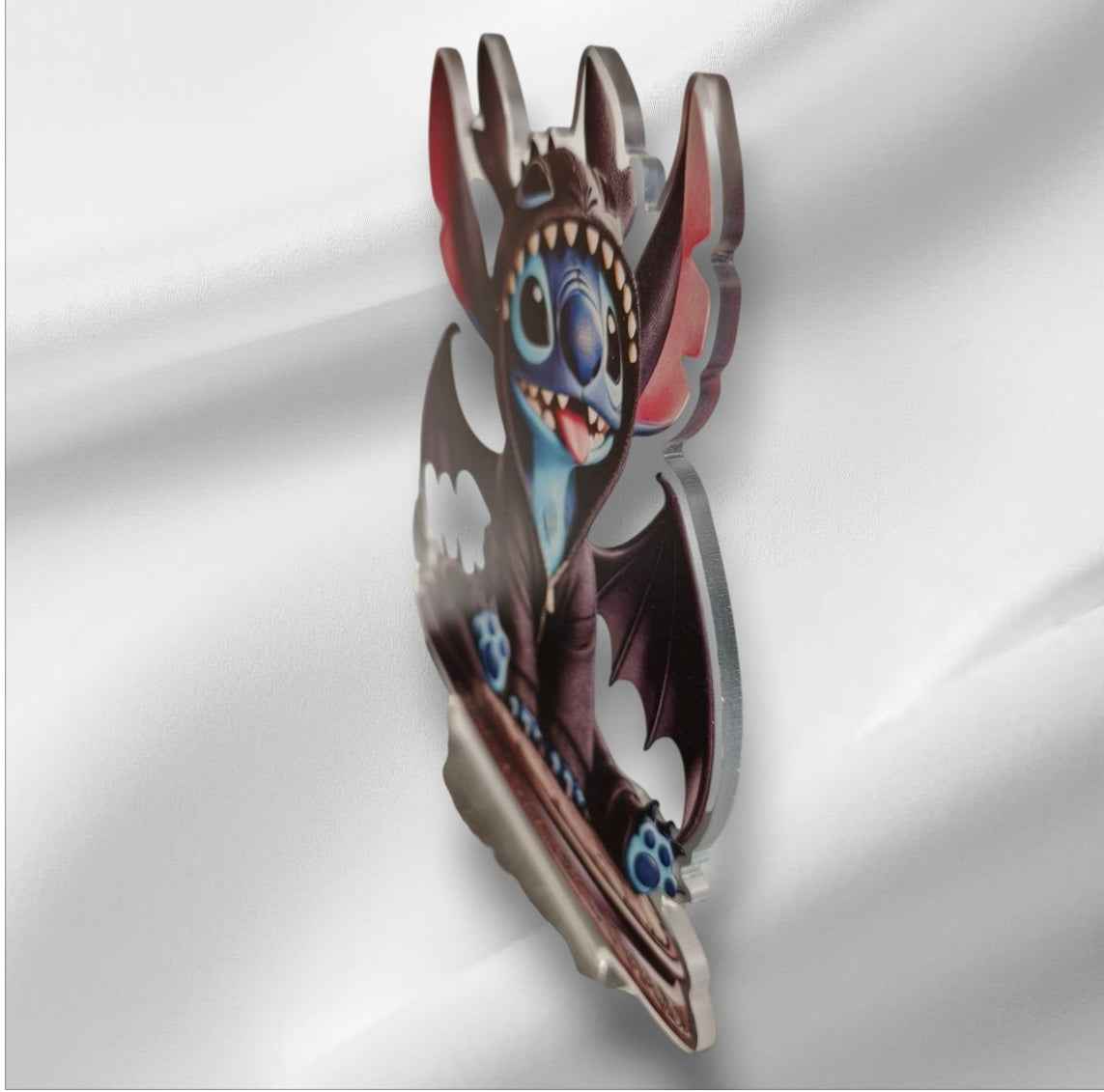 2D Acryl Stitch Ornament – Flat Design