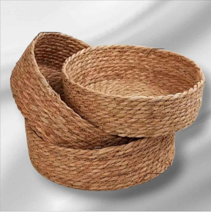 Landelijke stevig gevlochten rotan geschenkmand