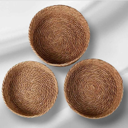 Landelijke stevig gevlochten rotan geschenkmand