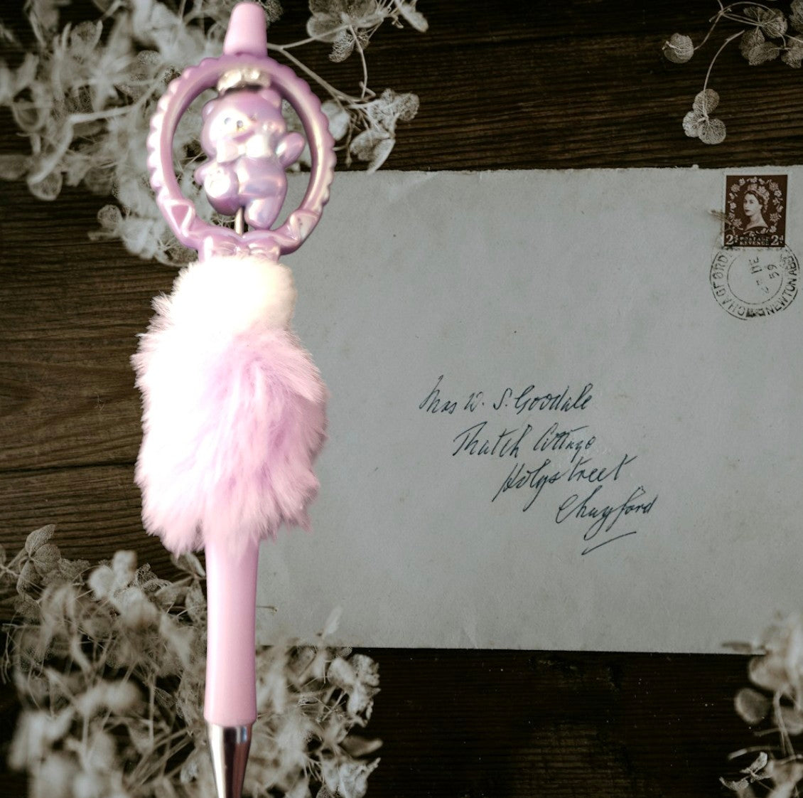 Fluffy luxury pens with beads,